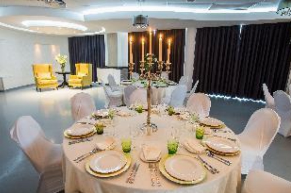 Genesis All-Suite Hotel